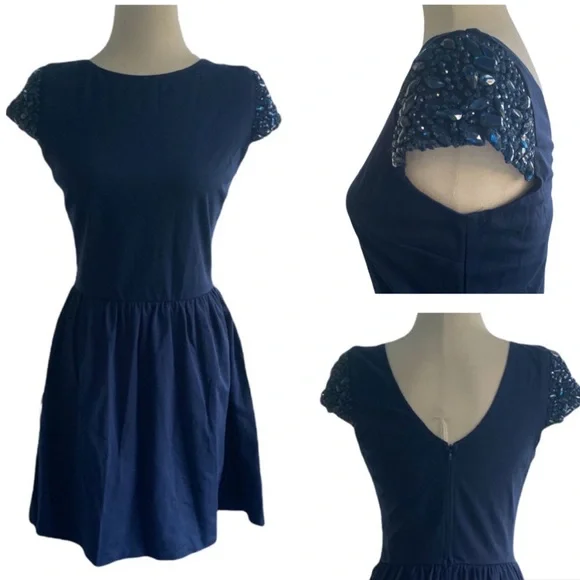 bloomingdale's aqua blue dress Aqua Bloomingdales Strapless Mini Dress Size M Blue /White